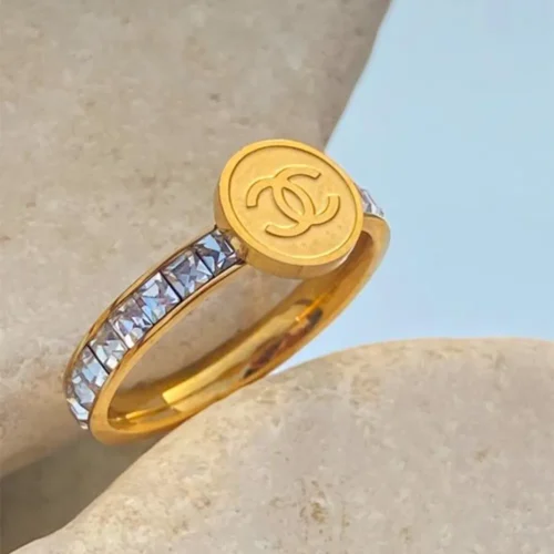 aura ring