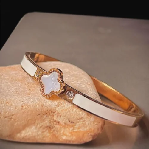 white clover cuff