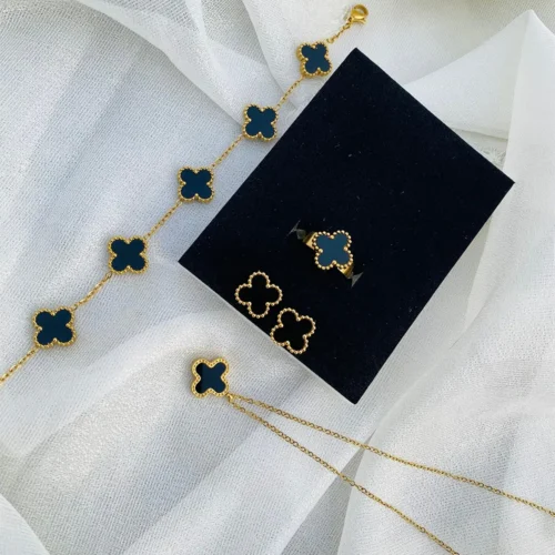 black clover set